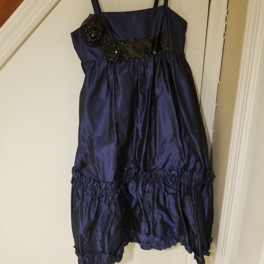 Vera Wang Bubble Dress